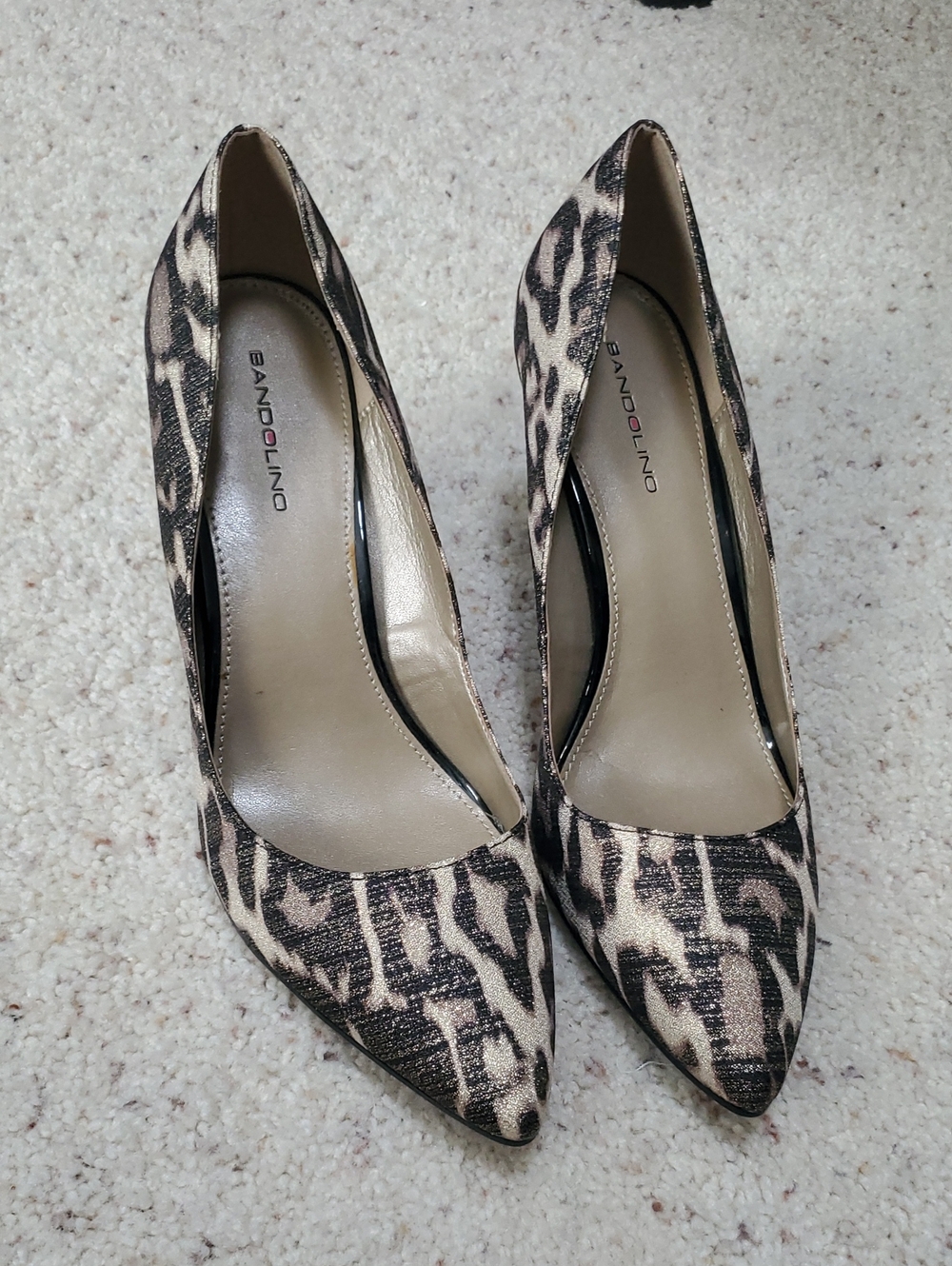 Bandolino Leopard Print Pointed Toe Pumps - Beige and Black